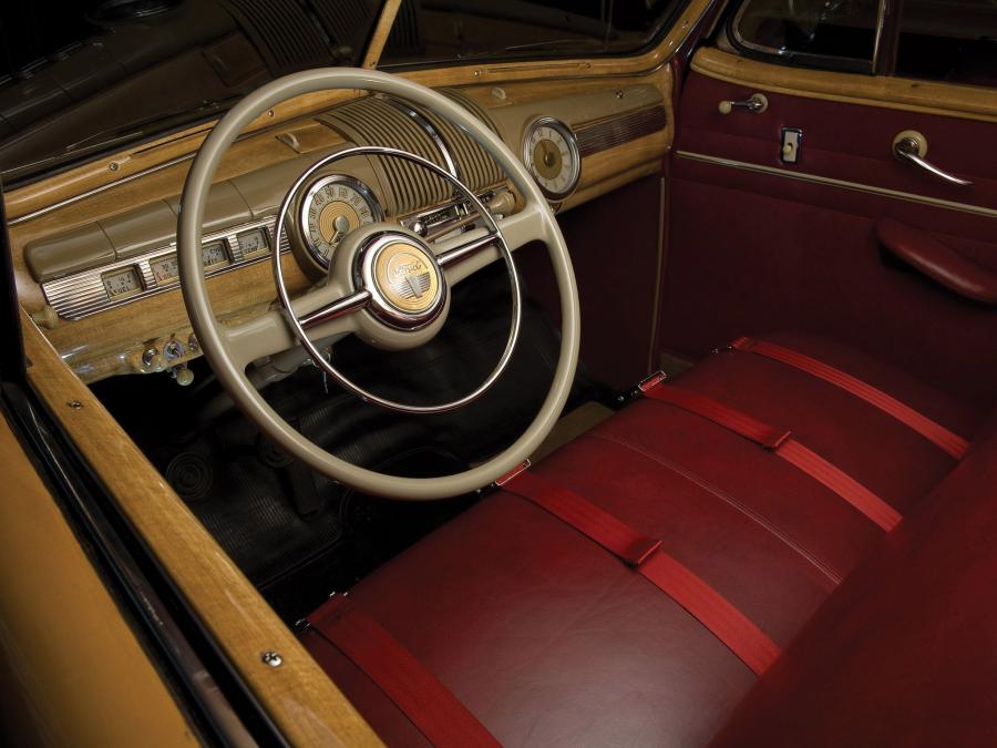  Ford Super DeLuxe Sportsman Convertible 1947 года  (фото 30 из 61)
